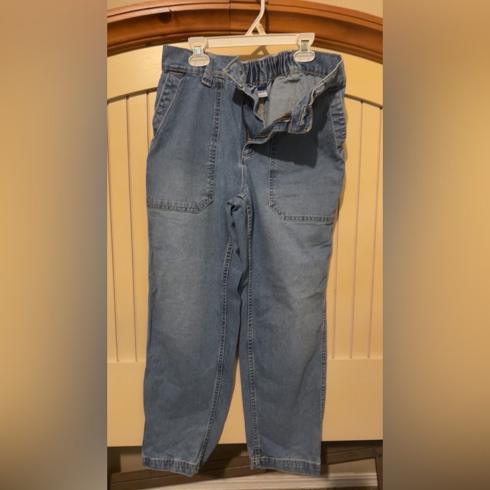 Old Navy Women's Straight Leg Jeans in Light Blue